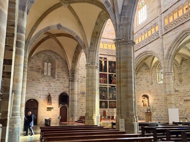 Interior de la iglesia de San Antón